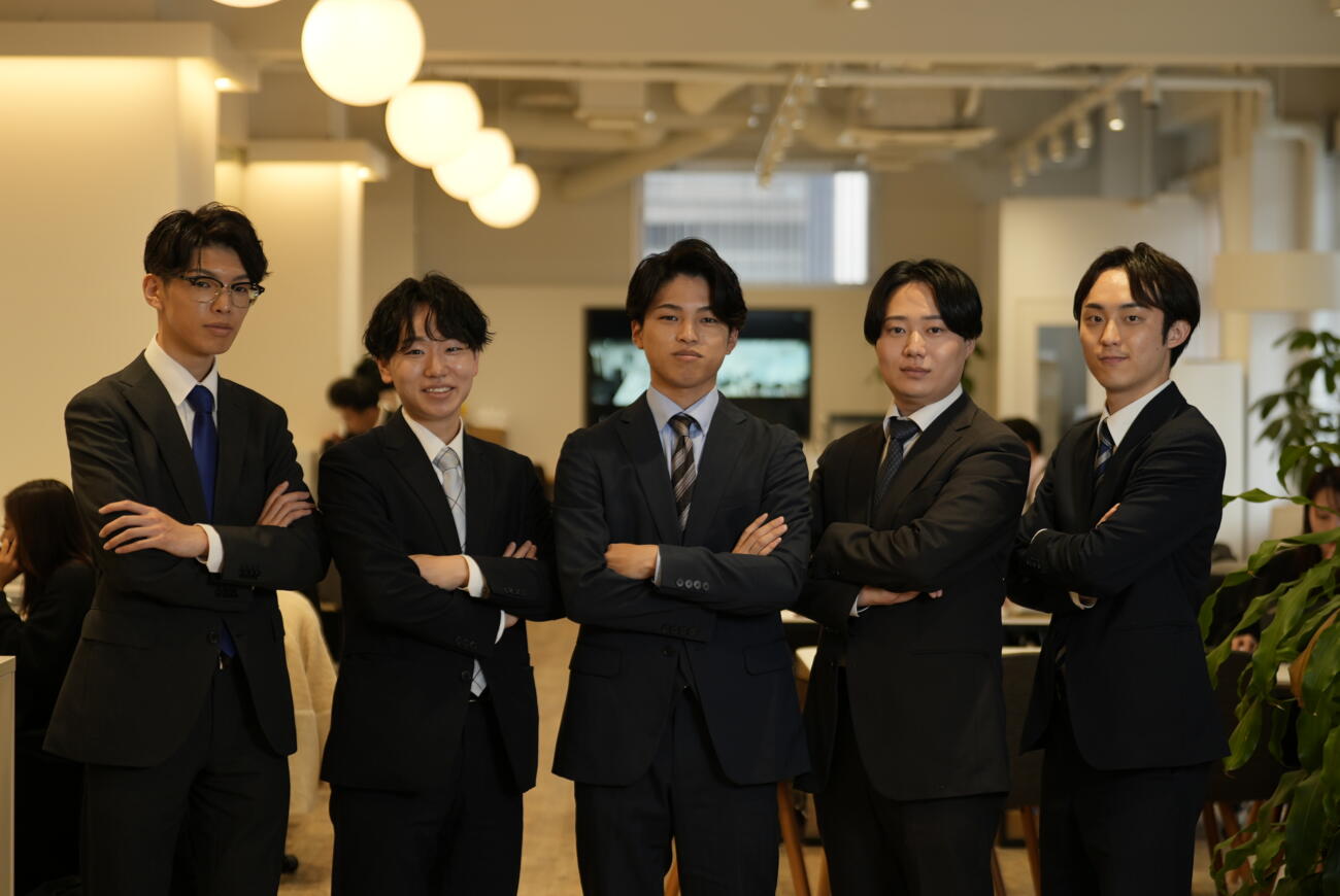 新卒1年目総合職の写真撮影を実施しました！